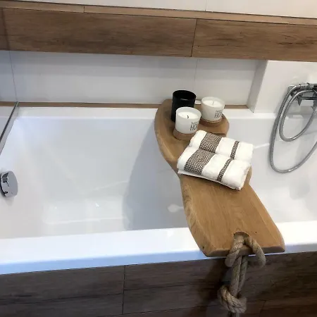 Apartament Melania *